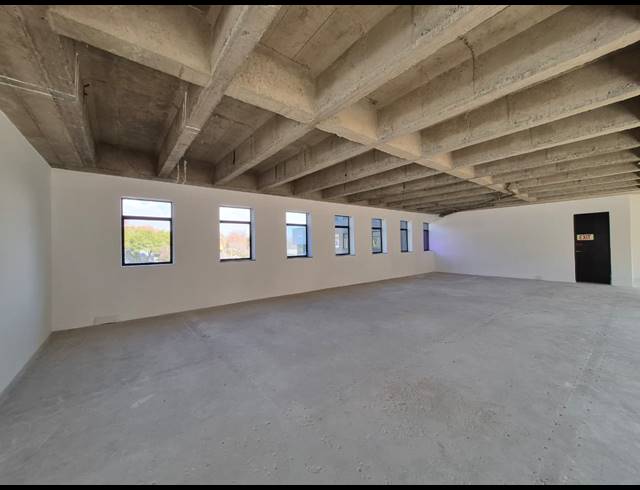 646M² OFFICE TO LET IN ROSEBANK